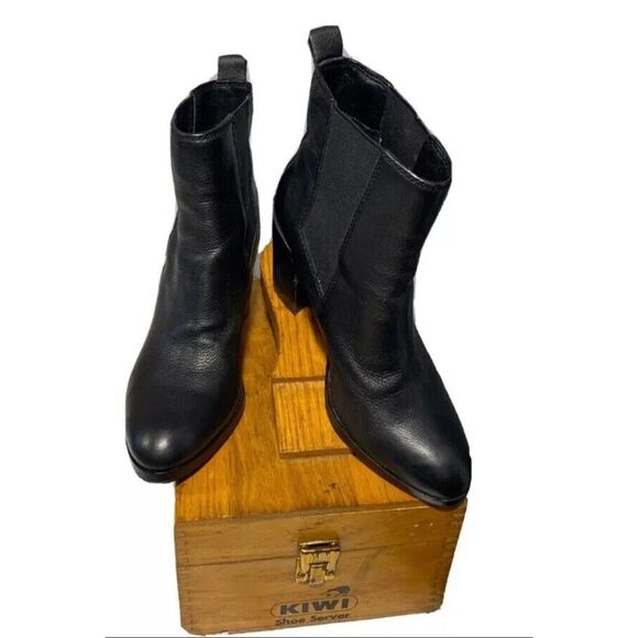 Splendid Women Boots Soft Leather Rocker 8 Heels Black 3.5” Heals Vibram - Picture 7 of 12